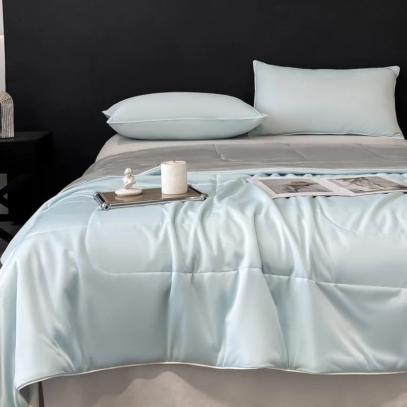 Cooling Summer Comforter – Lightweight, Smooth, Double-Sided Arc-Chill Fabric, Washable