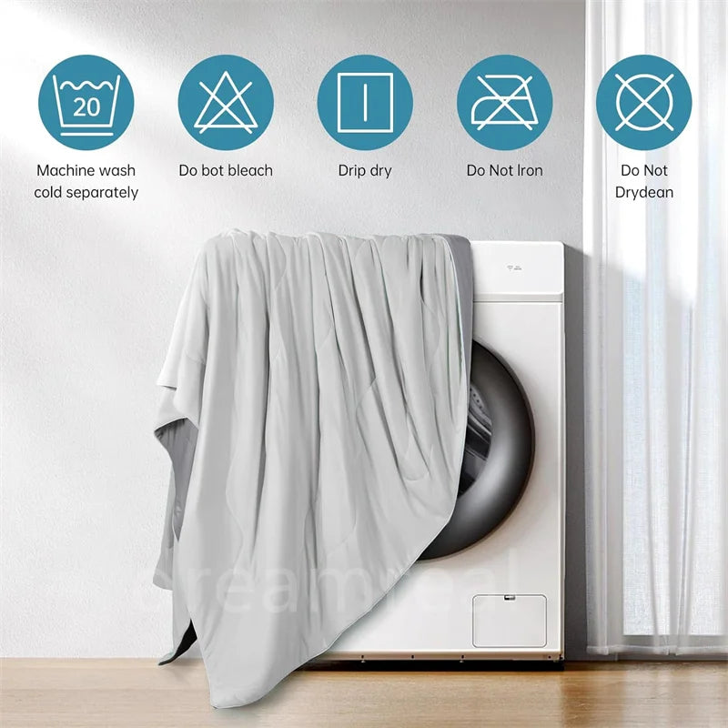Cooling Summer Comforter – Lightweight, Smooth, Double-Sided Arc-Chill Fabric, Washable