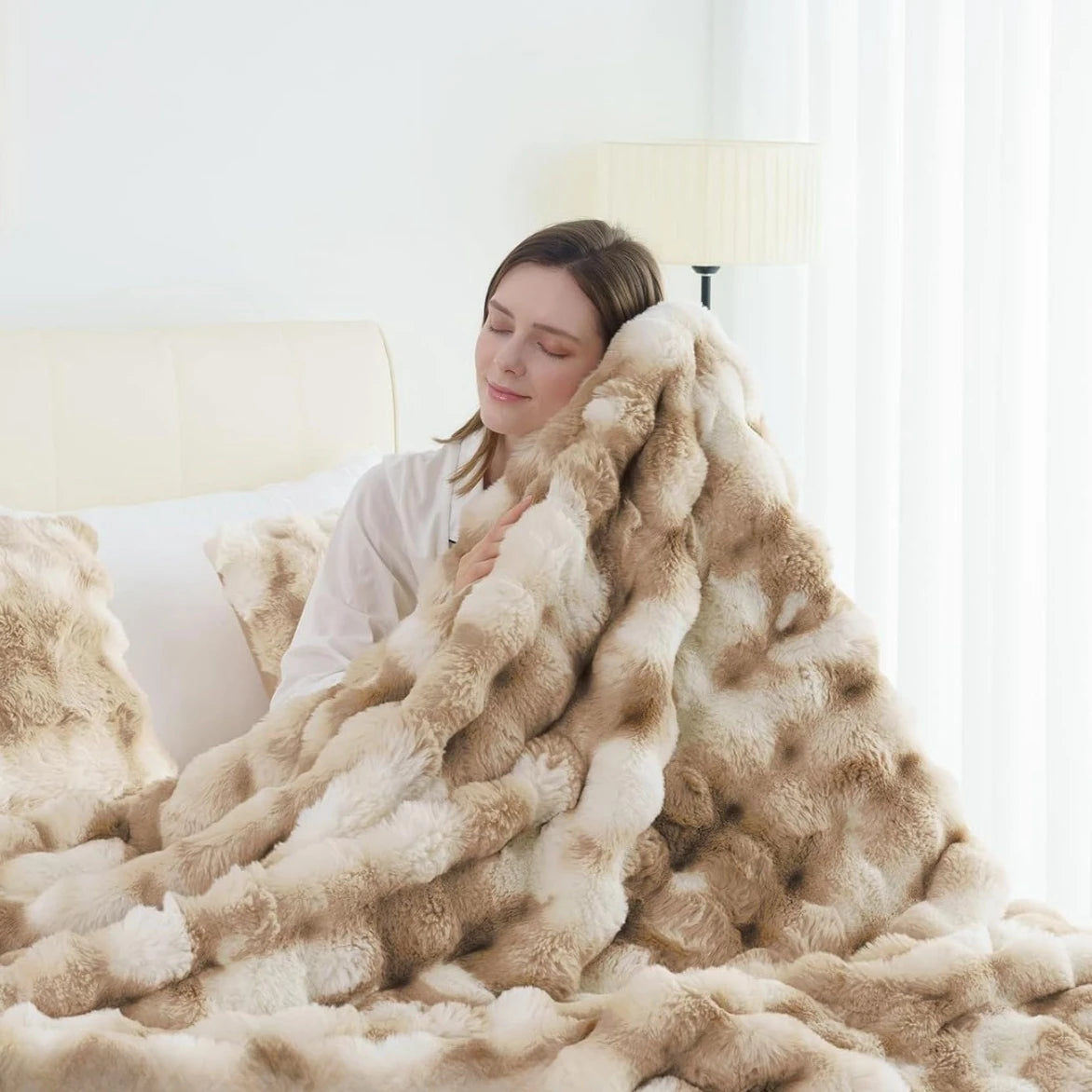 Weighted Blanket Bedspread  Faux Rabbit Fleece - 6 Lbs - image 4