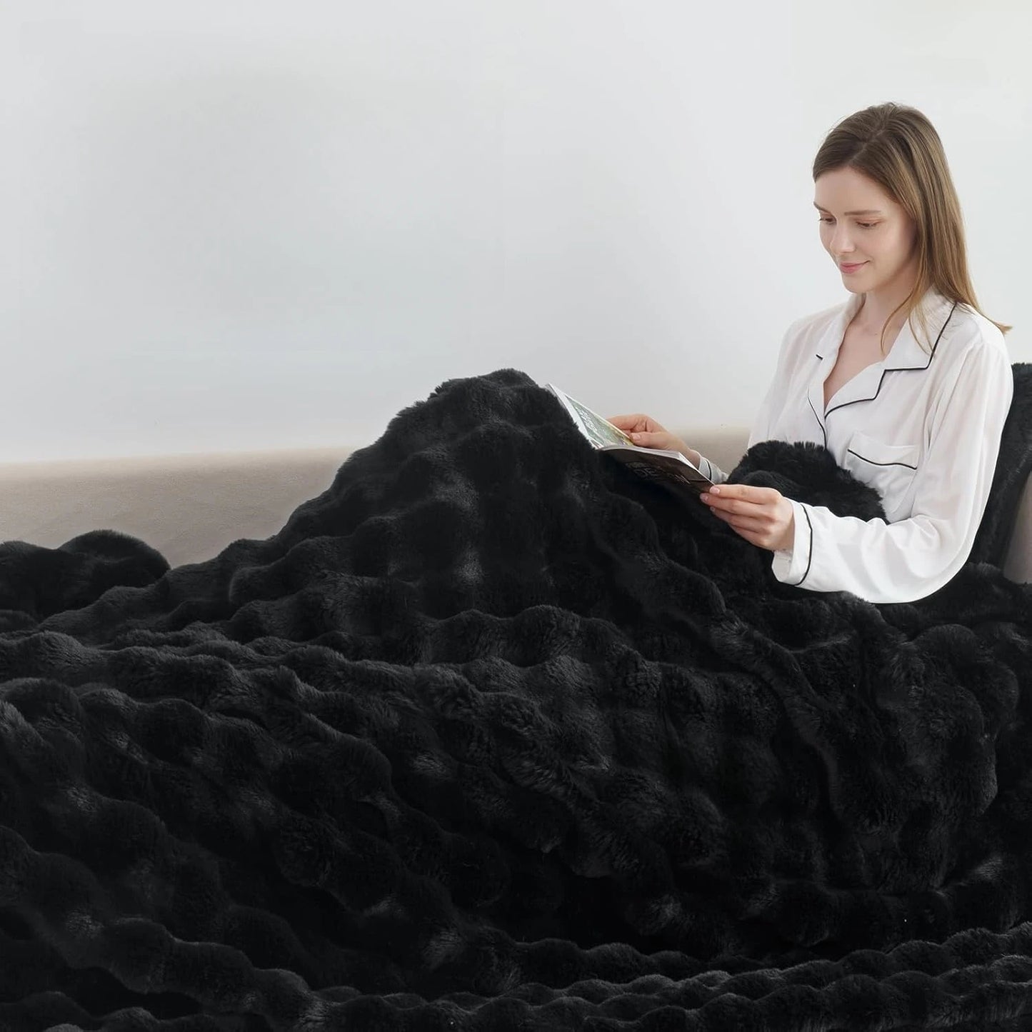 Weighted Blanket Bedspread  Faux Rabbit Fleece - 6 Lbs - image 6